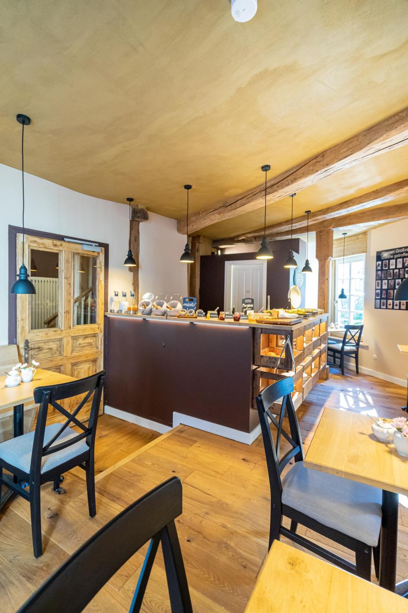Boutique-Hotel Stadtherberge เวทซ์ลาร์ ภายนอก รูปภาพ
