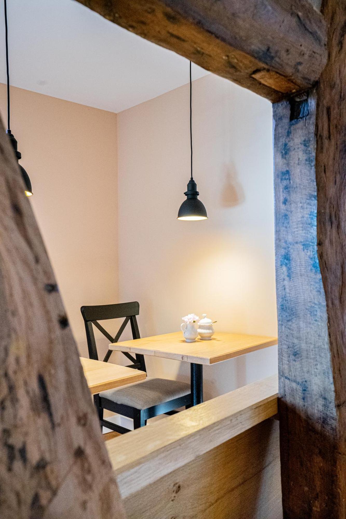 Boutique-Hotel Stadtherberge เวทซ์ลาร์ ภายนอก รูปภาพ