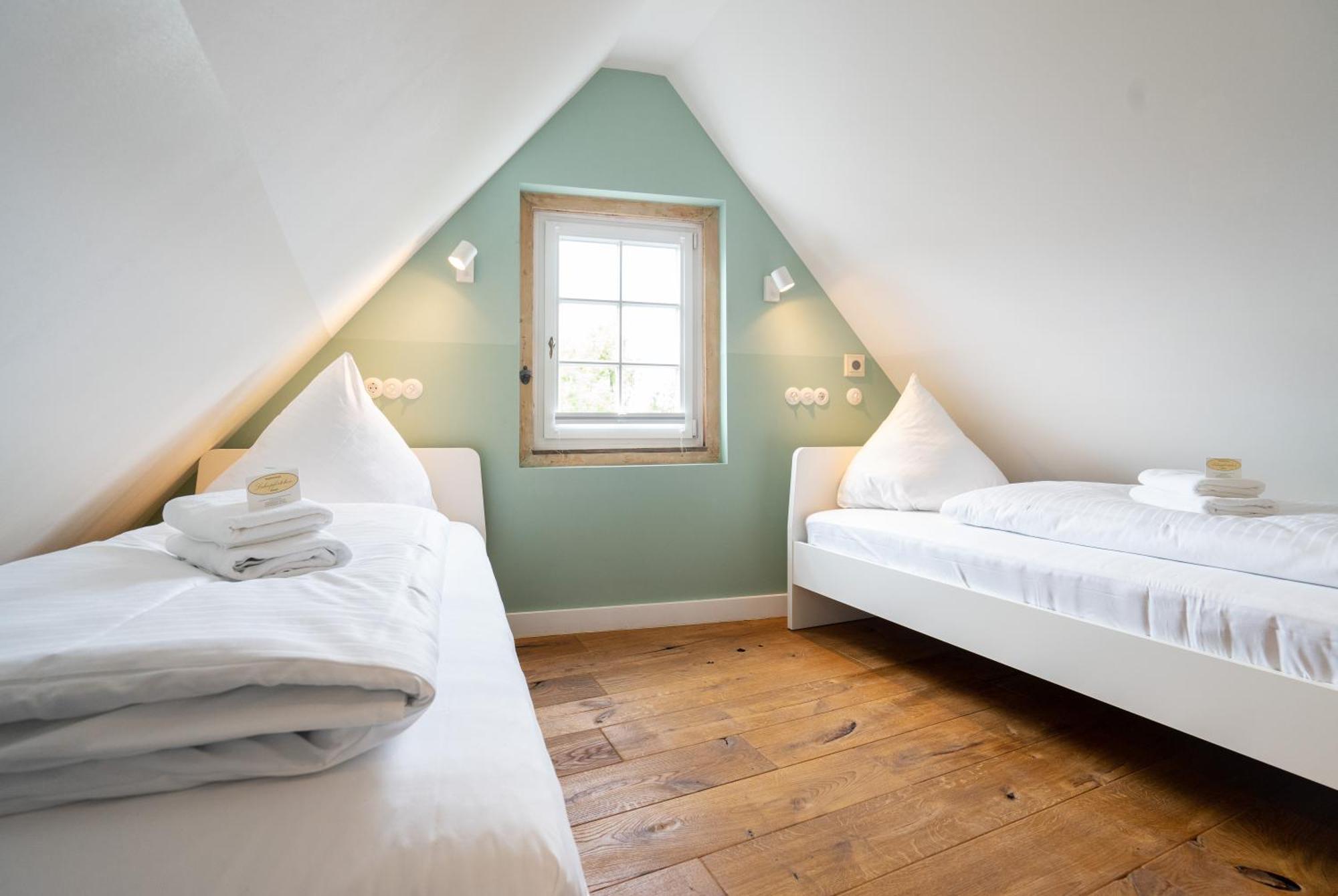 Boutique-Hotel Stadtherberge เวทซ์ลาร์ ภายนอก รูปภาพ