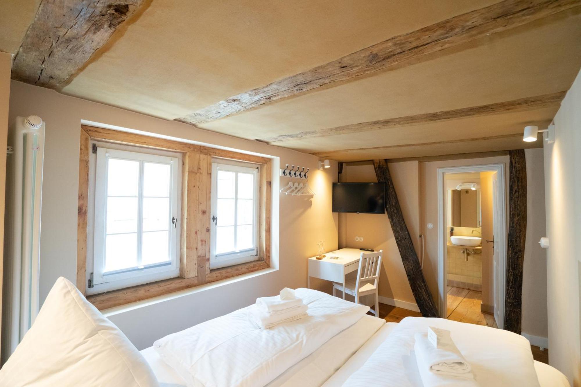 Boutique-Hotel Stadtherberge เวทซ์ลาร์ ภายนอก รูปภาพ